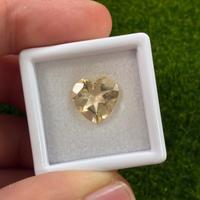 Citrino giallo naturale 2.00 ct taglio cuore