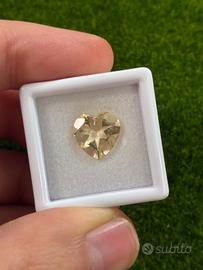 Citrino giallo naturale 2.00 ct taglio cuore