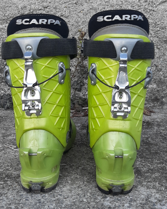 Scarponi skialp Scarpa F1