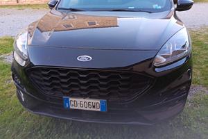  ford kuga 1500 ecobust benzina.. 150 cv . 
