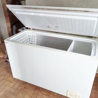 freezer a pozzetto da 330LT