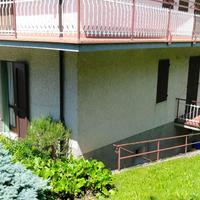 Trilocale in piccola palazzina