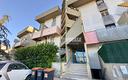 zona-carella-rifinito-3-vani-con-cortile-posto