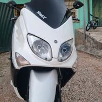 Yamaha T Max - 2006