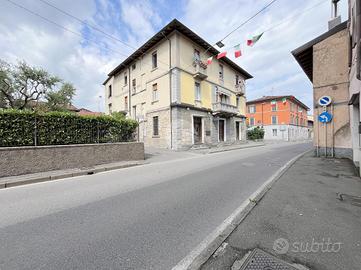 NEGOZIO A OSPITALETTO