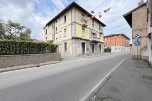 NEGOZIO A OSPITALETTO