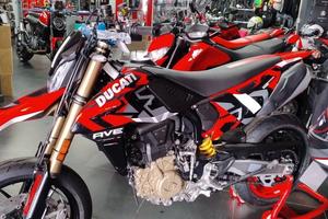 Ducati Hypermotard 698