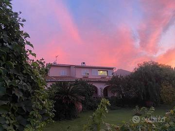 Casa 8 posti - 4 camere con AC a 500mt dal mare