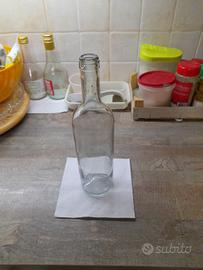 ARREDAMENTO E CASALINGHI