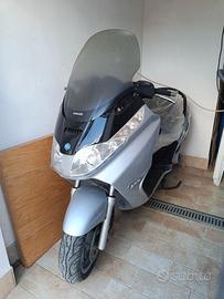 Piaggio X8 200 - 2004