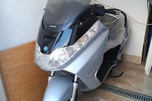 Piaggio X8 200 - 2004