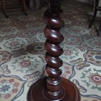 Colonnina portavaso in legno intarsiato