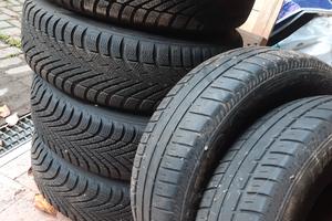 4 pneumatici invernali Pirelli con cerchioni + 2 