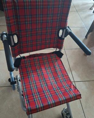 Sedia con rotelle
