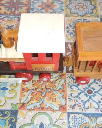 Trenino in legno 