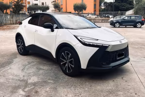 Toyota C-HR 1.8 HV  Full Hibryd 2024 Euro 6e