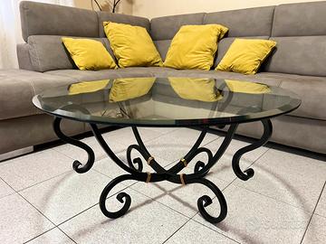 Tavolino in ferro battuto con piano in vetro