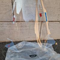 Parabrezza Nuovo con attacchi Givi