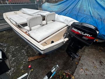 Boston Whaler 13 + Mercury 25 America