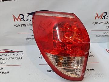 STOP FANALE POSTERIORE SINISTRO TOYOTA Rav4 4° Se