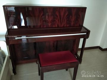 Pianoforte a muro Bachmann