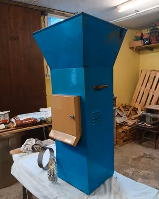 MULINO ELETTRICO USO AGRICOLO 