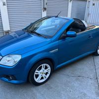 Opel Tigra TwinTop 1.4 16V Sport CABRIO