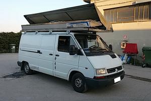 Renault Trafic 2.1 D Tenda 8 x 5 m