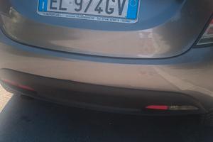 lancia y anno 2012