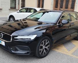 Volvo V60 2.0 MHEV Hybrid Core PROMMO