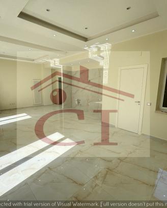 Appartamento ristrutturato conterrazzo e box