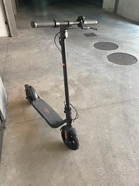 Segway Ninebot F2 pari al nuovo