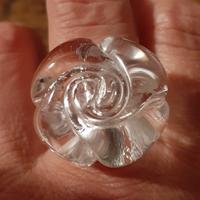 Anello rosa in vetro di Murano 