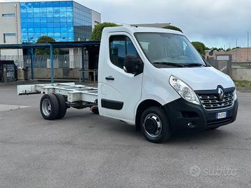 Renault master a telaio