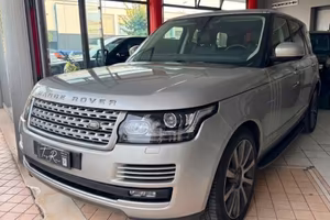 Land Rover Range Vogue 4.4 SDV8 LWB