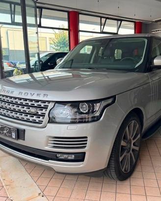 Land Rover Range Vogue 4.4 SDV8 LWB