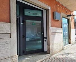 Ampio Locale-Ufficio in zona ad alto passaggio