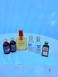 7 Bottiglie di Mignon vintage da collezione