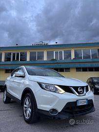 Nissan Qashqai 1.6 dCi 4WD Tekna
