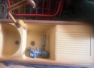 Lavello terra di francia