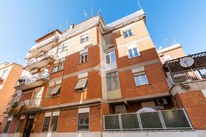 3 LOCALI A ROMA
