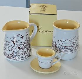 Lattiera, portagrissini, tazzina Cantastorie 2011