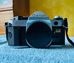 Canon AE 1 Program Corpo Fotocamera