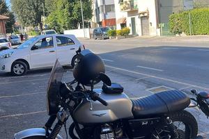 V7 Moto Guzzi