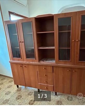 Credenza armadi tavolo e sedie