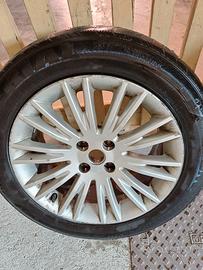 cerchi in lega e gomme lancia delta e fiat bravo 