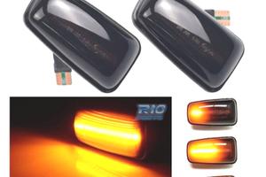 FRECCIE LATERALI A LED DINAMICI PER CITROEN SAXO P