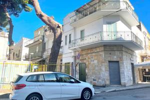 CASA INDIPENDENTE A CANOSA DI PUGLIA