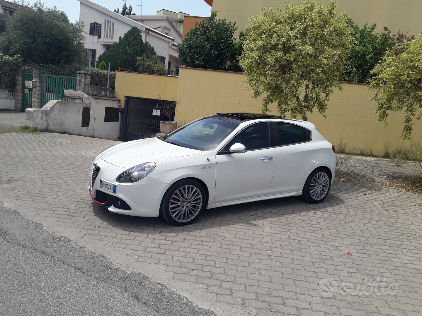 Nuovissima alfa romeo giulietta quadrifoglio verde - Auto In vendita a  Cosenza