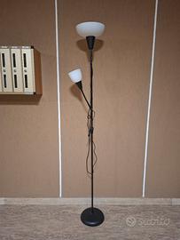piantana IKEA doppia luce